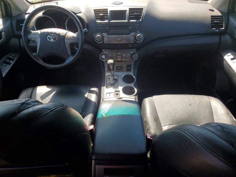 68415916 :رقم المزاد ، JTEES43A282001710 vin ، 2008 Toyota Highlander مزاد بيع