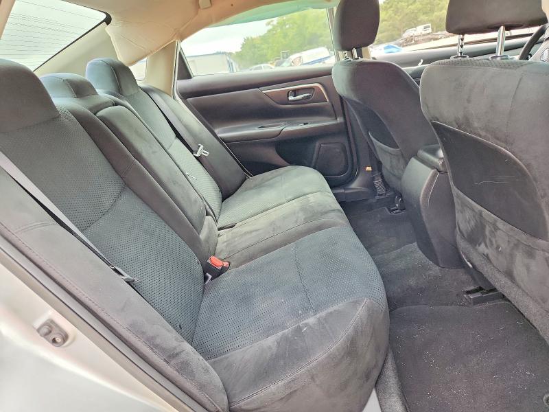 2015 Nissan Altima მანქანა იყიდება აუქციონზე, vin: 1N4AL3AP2FC592832, აუქციონის ნომერი: 69704056