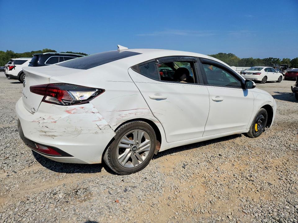 Продажа на аукционе авто 2019 Hyundai Elantra, vin: 5NPD84LF3KH477884, номер лота: 69043426