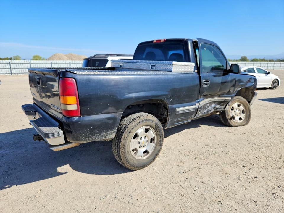 2000 Chevrolet Silverado მანქანა იყიდება აუქციონზე, vin: 1GCEK14VXYZ352036, აუქციონის ნომერი: 69138326