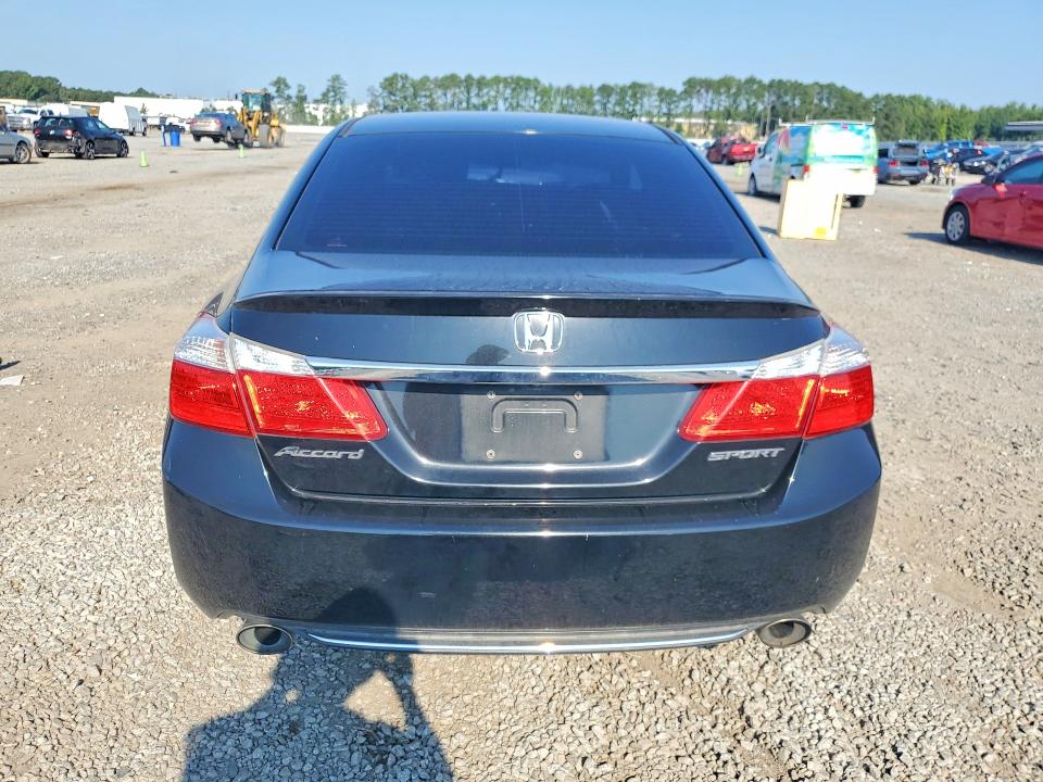 Продажа на аукционе авто 2015 Honda Accord, vin: 1HGCR2F52FA054230, номер лота: 66891646