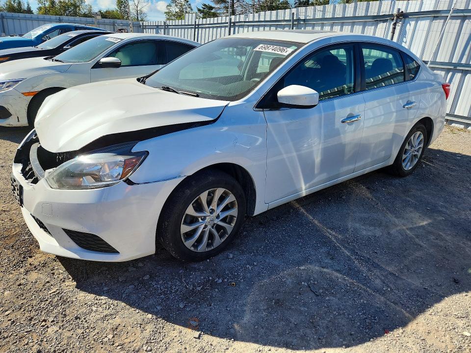 69874096 :رقم المزاد ، 3N1AB7AP5HY326061 vin ، 2017 Nissan Sentra مزاد بيع
