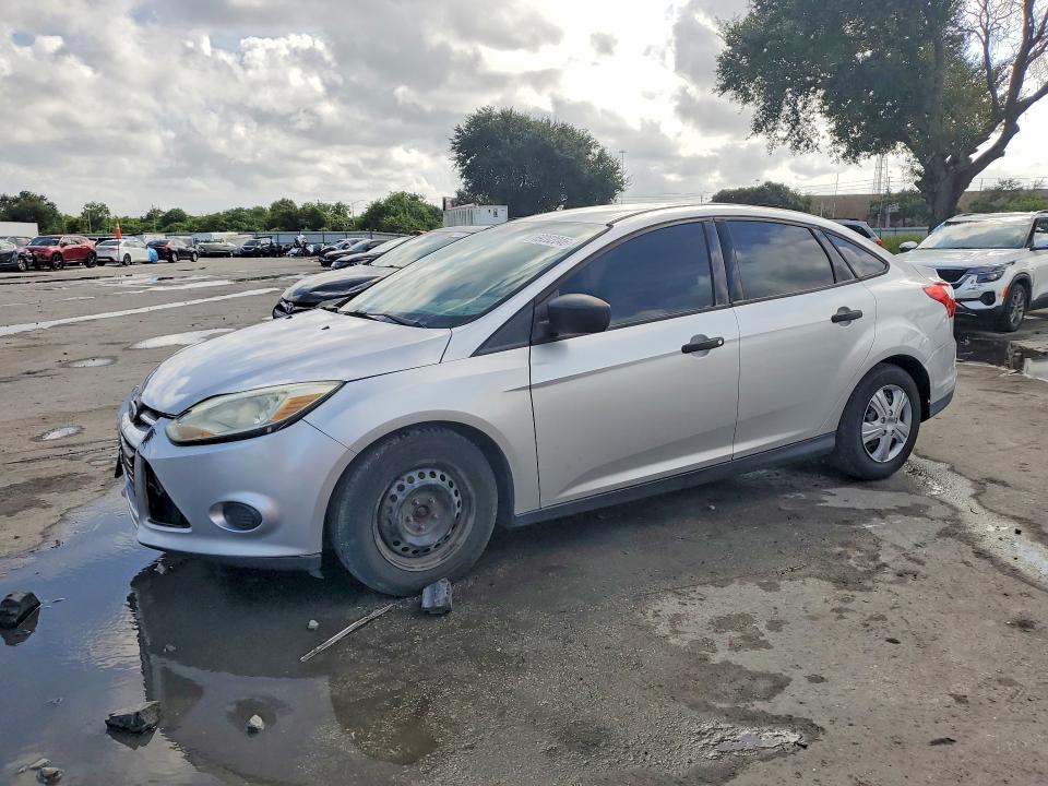 69202046 :رقم المزاد ، 1FAHP3E22CL193920 vin ، 2012 Ford Focus مزاد بيع