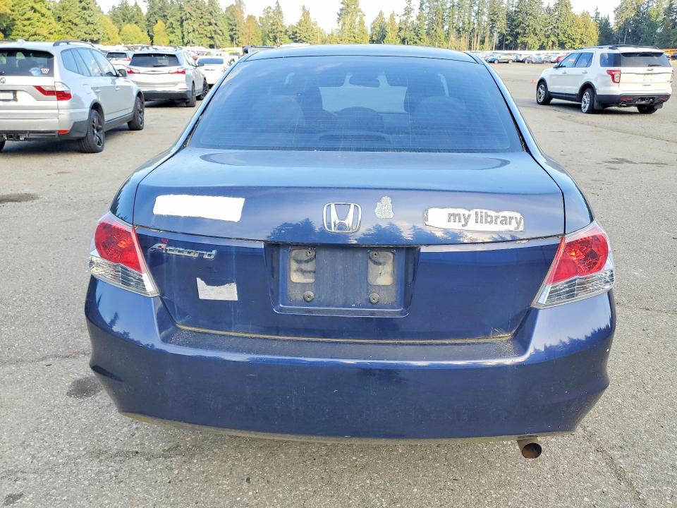 70327306 :رقم المزاد ، JHMCP26318C017324 vin ، 2008 Honda Accord مزاد بيع