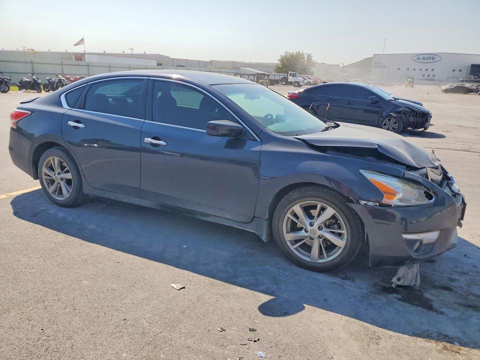 2015 Nissan Altima მანქანა იყიდება აუქციონზე, vin: 1N4AL3APXFC452303, აუქციონის ნომერი: 68066256