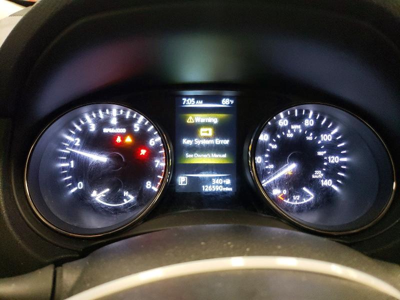70673026 :رقم المزاد ، 5N1AT2MV7HC896512 vin ، 2017 Nissan Rogue مزاد بيع