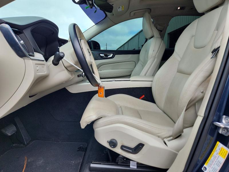 Продажа на аукционе авто 2021 Volvo Xc60, vin: YV4102DL2M1819500, номер лота: 70249366