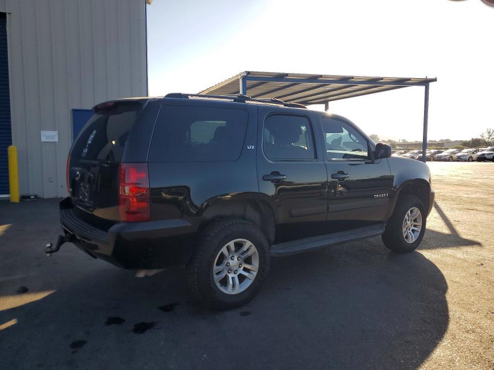 Продажа на аукционе авто 2007 Chevrolet Tahoe, vin: 1GNFK13037R108891, номер лота: 70364266