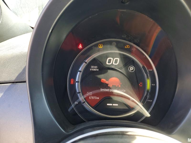 Продаж на аукціоні авто 2015 Fiat 500, vin: 3C3CFFGE2FT749771, номер лоту: 69435896