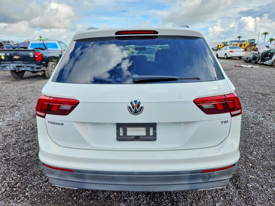 2018 Volkswagen Tiguan მანქანა იყიდება აუქციონზე, vin: 3VV1B7AX7JM066757, აუქციონის ნომერი: 67601276