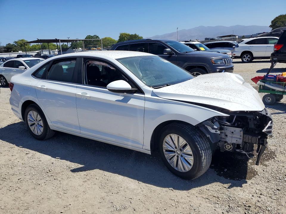 Продажа на аукционе авто 2019 Volkswagen Jetta, vin: 3VWC57BU4KM081119, номер лота: 66140916