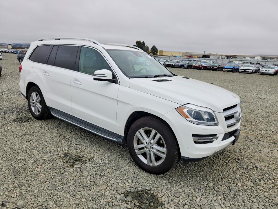 70137606 :رقم المزاد ، 4JGDF2EE9FA561988 vin ، 2015 Mercedes-benz Gl مزاد بيع