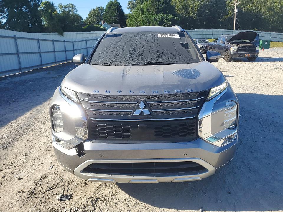 70801656 :رقم المزاد ، JA4J3VA89NZ058828 vin ، 2022 Mitsubishi Outlander مزاد بيع