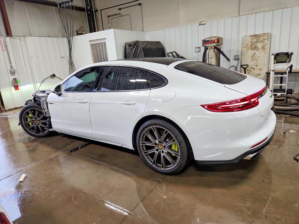 70861896 :رقم المزاد ، WP0AE2A70LL130828 vin ، 2020 Porsche Panamera مزاد بيع