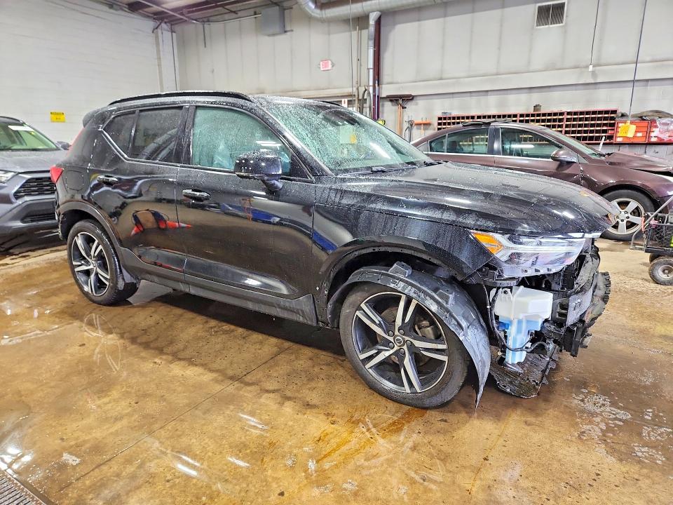70072526 :رقم المزاد ، YV4162XZ0K2005741 vin ، 2019 Volvo Xc40 مزاد بيع