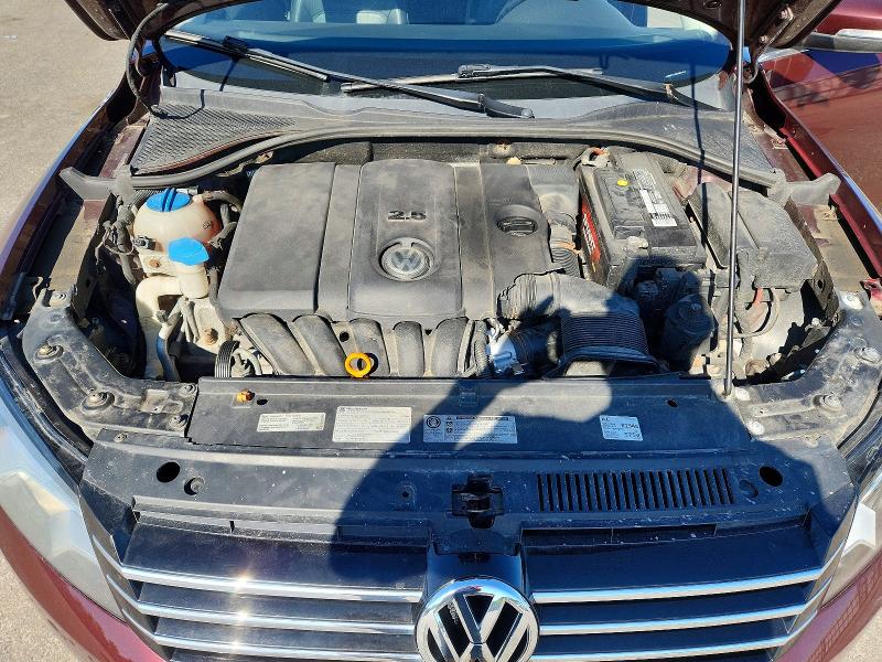 69072626 :رقم المزاد ، 1VWBP7A39DC001414 vin ، 2013 Volkswagen Passat مزاد بيع