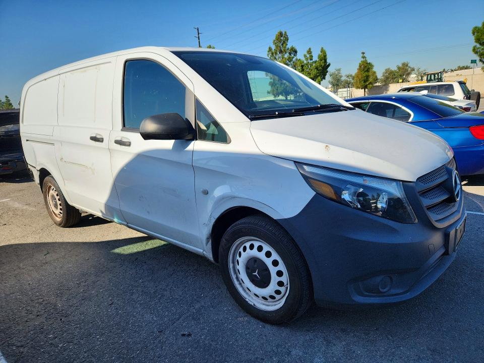 2017 Mercedes-benz Metris მანქანა იყიდება აუქციონზე, vin: WD3PG2EA7H3200238, აუქციონის ნომერი: 68437556