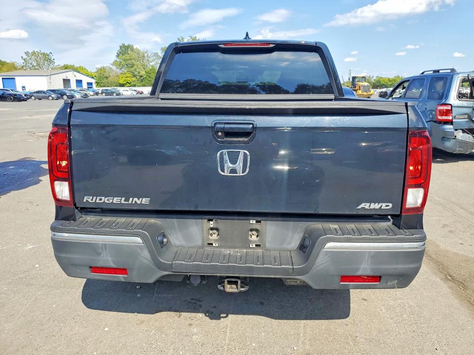 68222956 :رقم المزاد ، 5FPYK3F15LB022314 vin ، 2020 Honda Ridgeline مزاد بيع