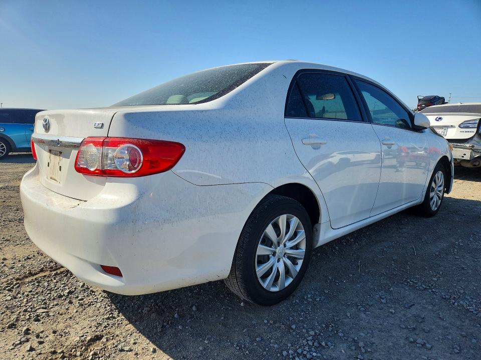 71225756 :رقم المزاد ، 5YFBU4EE1DP152440 vin ، 2013 Toyota Corolla مزاد بيع