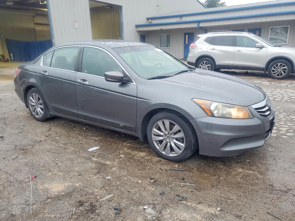 2011 Honda Accord მანქანა იყიდება აუქციონზე, vin: 1HGCP2F80BA125497, აუქციონის ნომერი: 70075286