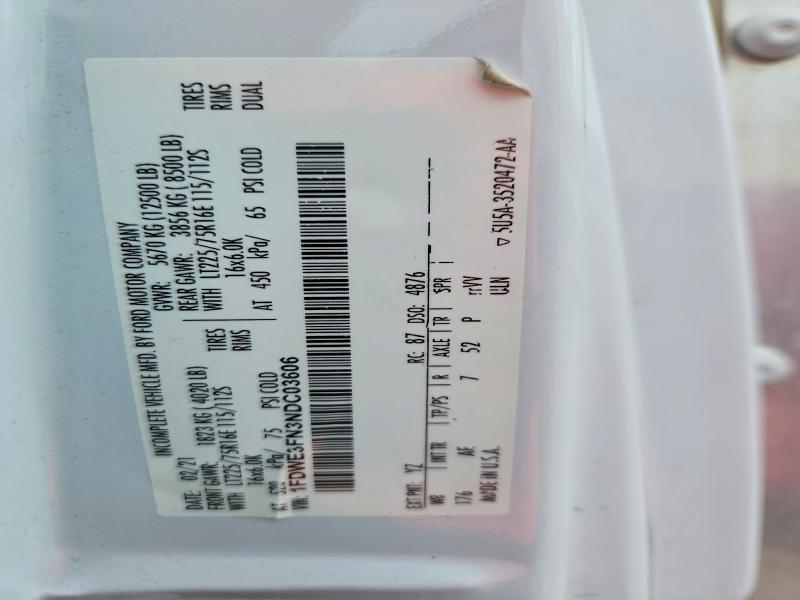 69552096 :رقم المزاد ، 1FDWE3FN3NDC03606 vin ، 2022 Ford Econoline مزاد بيع