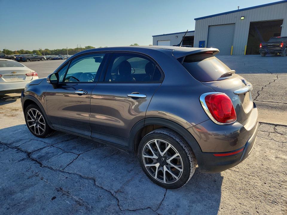 67218916 :رقم المزاد ، ZFBCFXET9GP410372 vin ، 2016 Fiat 500x مزاد بيع
