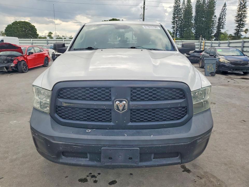 67843766 :رقم المزاد ، 1C6RR7FT0DS572422 vin ، 2013 Ram 1500 مزاد بيع