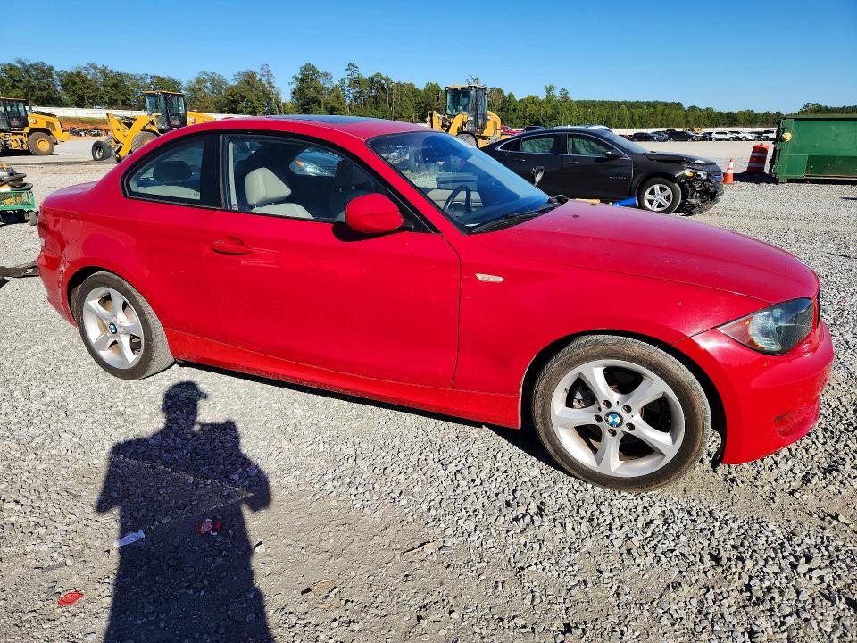 70802806 :رقم المزاد ، WBAUP7C56BVP21584 vin ، 2011 Bmw 128 مزاد بيع