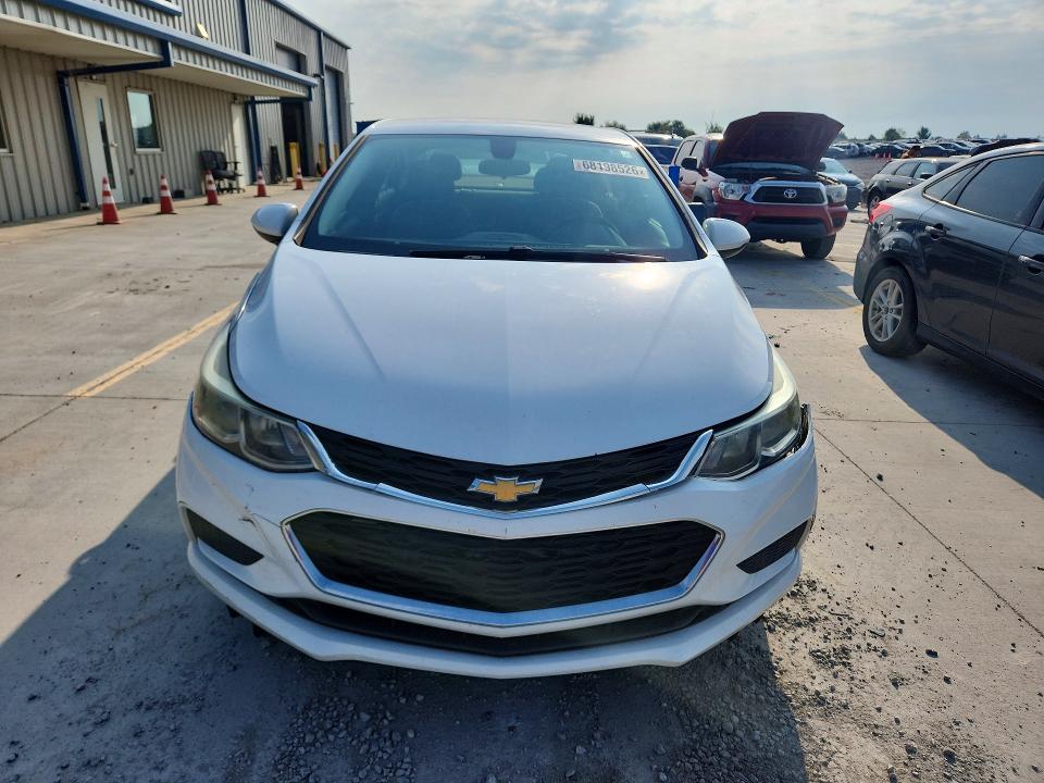 2018 Chevrolet Cruze მანქანა იყიდება აუქციონზე, vin: 1G1BC5SM2J7167104, აუქციონის ნომერი: 68198526