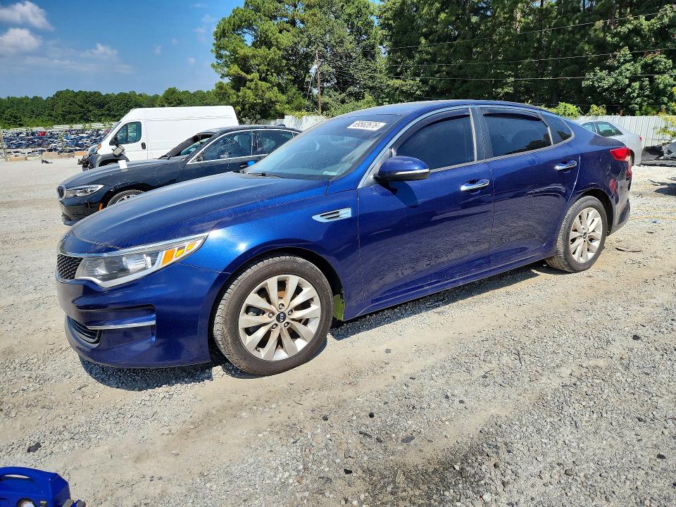 2016 Kia Optima მანქანა იყიდება აუქციონზე, vin: 5XXGT4L32GG066769, აუქციონის ნომერი: 69562676