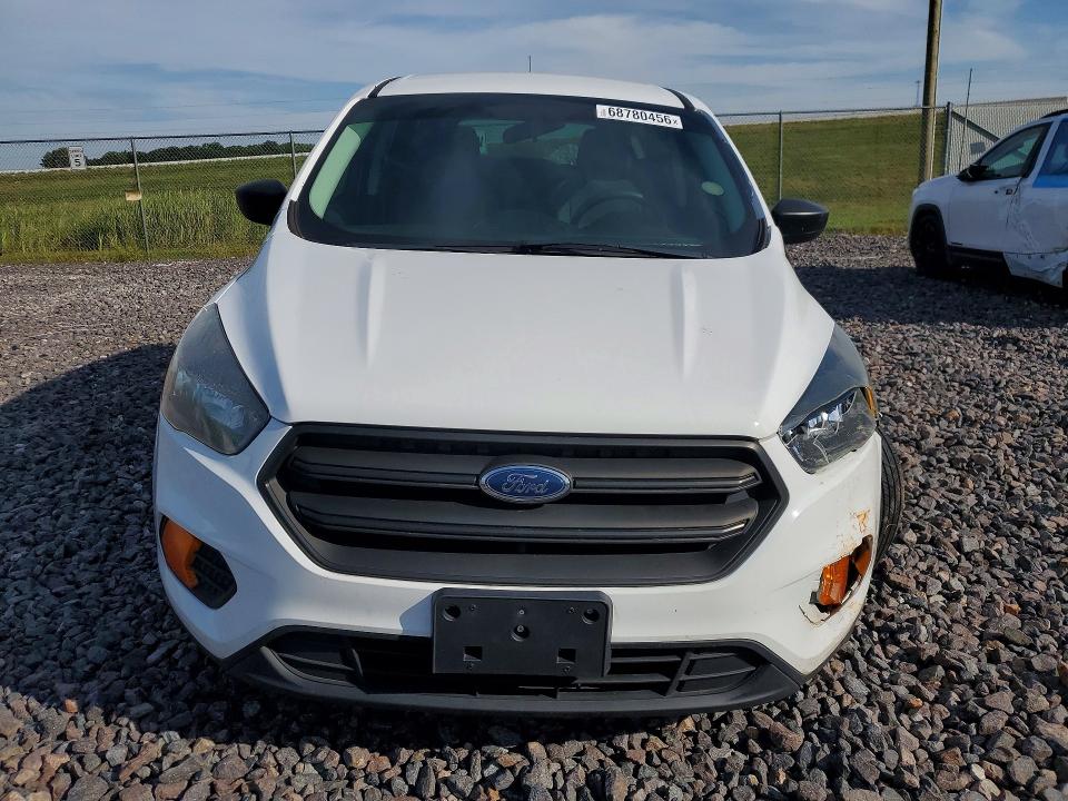 68780456 :رقم المزاد ، 1FMCU0F71JUA24237 vin ، 2018 Ford Escape مزاد بيع