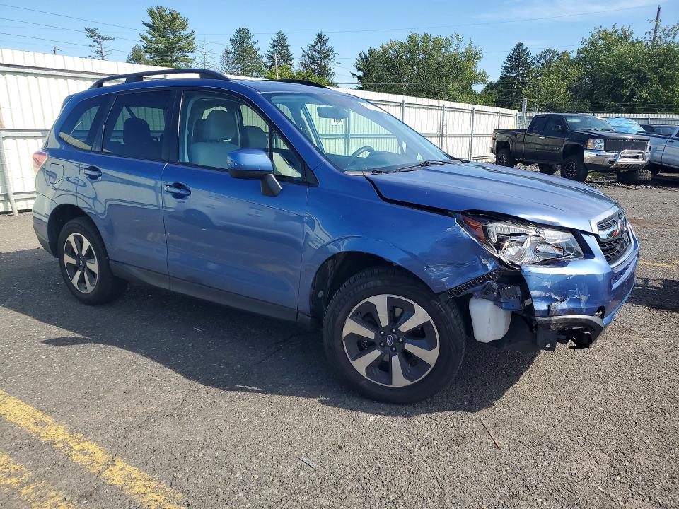 67376796 :رقم المزاد ، JF2SJAEC5HH405526 vin ، 2017 Subaru Forester مزاد بيع