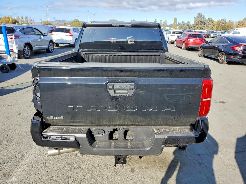 Продажа на аукционе авто 2026 Toyota Tacoma, vin: 3TMLB5JN5TM292681, номер лота: 66641426