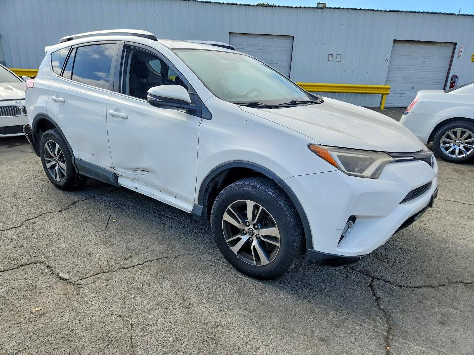 Продаж на аукціоні авто 2016 Toyota Rav4, vin: 2T3WFREV3GW263235, номер лоту: 69299556