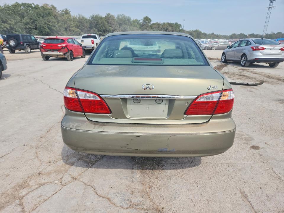 70318436 :رقم المزاد ، JNKCA31A81T014231 vin ، 2001 Infiniti I30 مزاد بيع