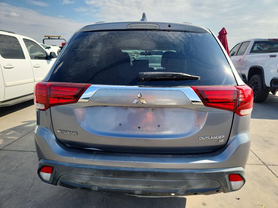 2018 Mitsubishi Outlander მანქანა იყიდება აუქციონზე, vin: JA4AD3A37JJ003941, აუქციონის ნომერი: 67353656