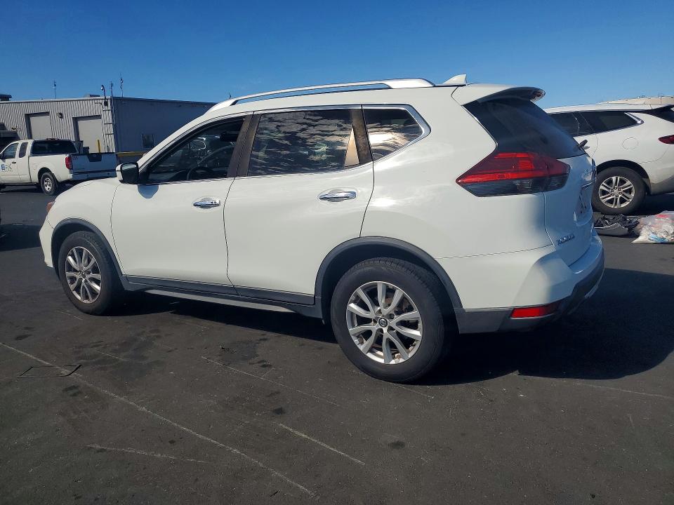 Продаж на аукціоні авто 2017 Nissan Rogue, vin: KNMAT2MT5HP527031, номер лоту: 68416436