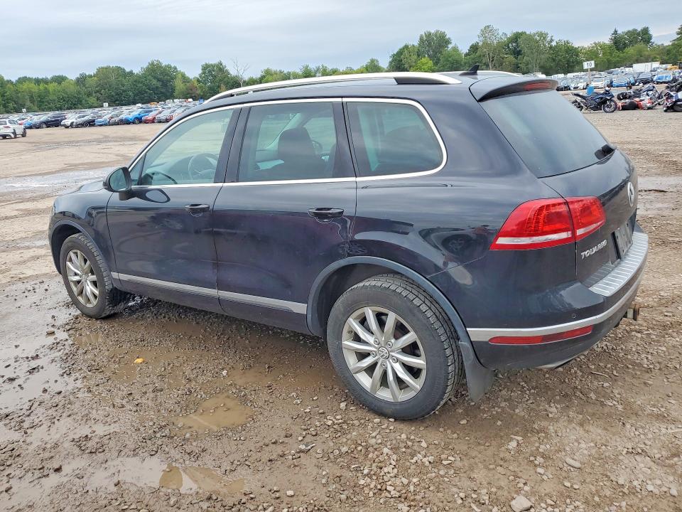2016 Volkswagen Touareg მანქანა იყიდება აუქციონზე, vin: WVGEF9BP2GD011535, აუქციონის ნომერი: 68023216