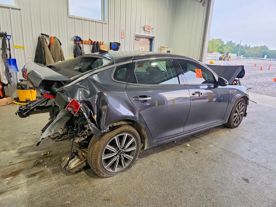 2019 Kia Optima მანქანა იყიდება აუქციონზე, vin: 5XXGT4L39KG296754, აუქციონის ნომერი: 67718346