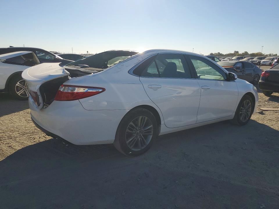 Aukcja sprzedaży 2016 Toyota Camry, vin: 4T1BF1FKXGU248647, numer aukcji: 70441446