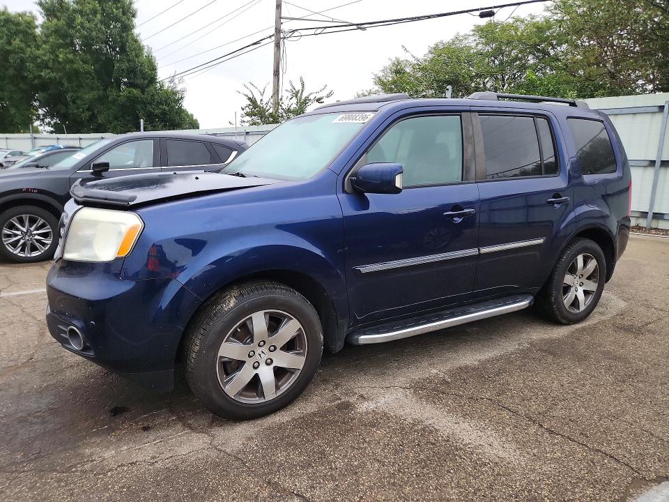 69808396 :رقم المزاد ، 5FNYF4H98FB062946 vin ، 2015 Honda Pilot مزاد بيع