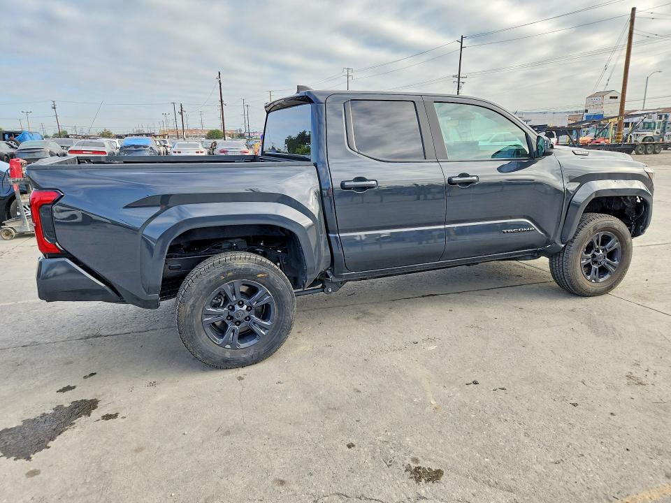 69999946 :رقم المزاد ، 3TYLC5LN2ST033160 vin ، 2025 Toyota Tacoma مزاد بيع