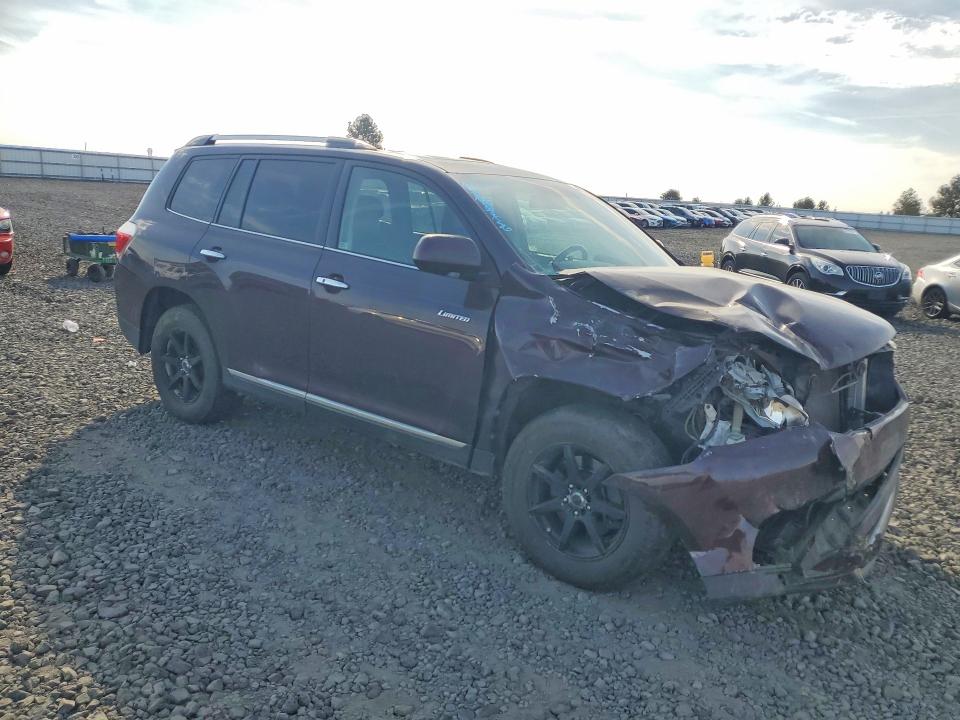 69777606 :رقم المزاد ، 5TDDK3EH2DS269146 vin ، 2013 Toyota Highlander مزاد بيع