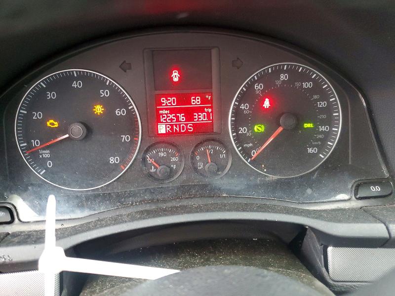 68580196 :رقم المزاد ، 3VWRZ71K08M103740 vin ، 2008 Volkswagen Jetta مزاد بيع
