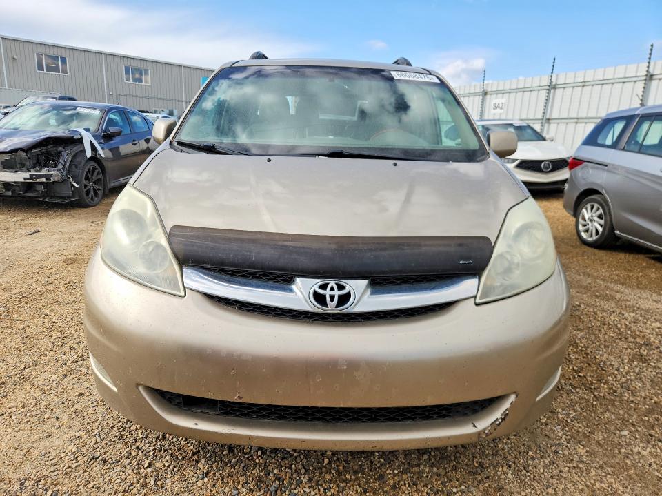 2006 Toyota Sienna მანქანა იყიდება აუქციონზე, vin: 5TDZA22C66S497424, აუქციონის ნომერი: 68058476