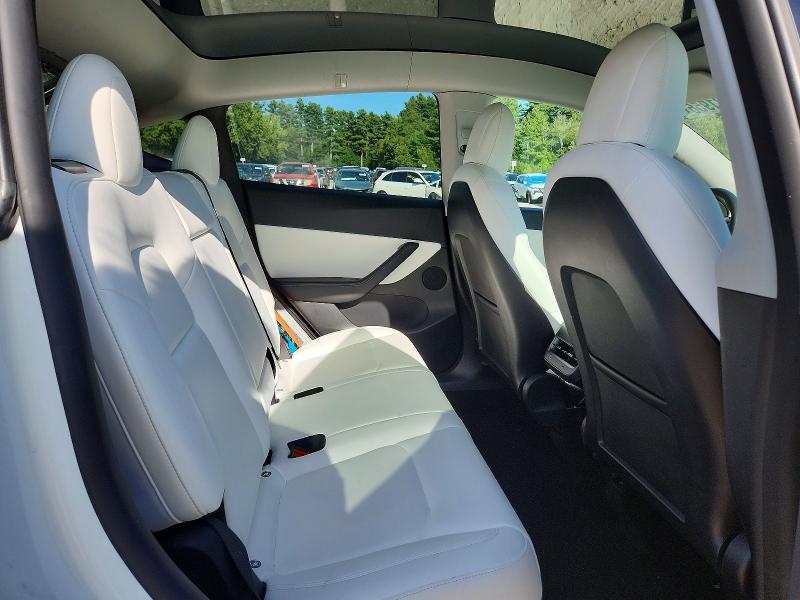 2022 Tesla Model Y მანქანა იყიდება აუქციონზე, vin: 7SAYGDEF5NF455828, აუქციონის ნომერი: 68931956