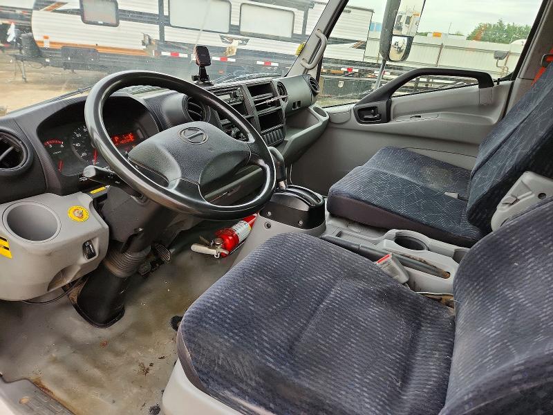 69603526 :رقم المزاد ، JHHSDM2H1JK007503 vin ، 2018 Hino 195 مزاد بيع