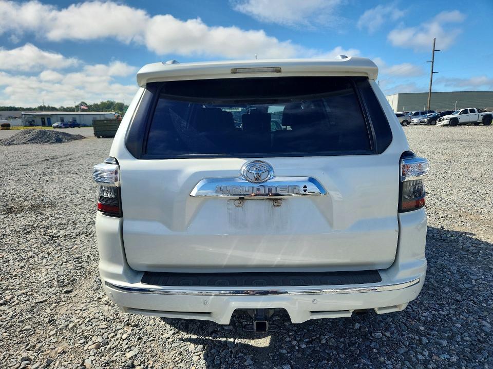 68330326 :رقم المزاد ، JTEKU5JR4P6112391 vin ، 2023 Toyota 4runner مزاد بيع
