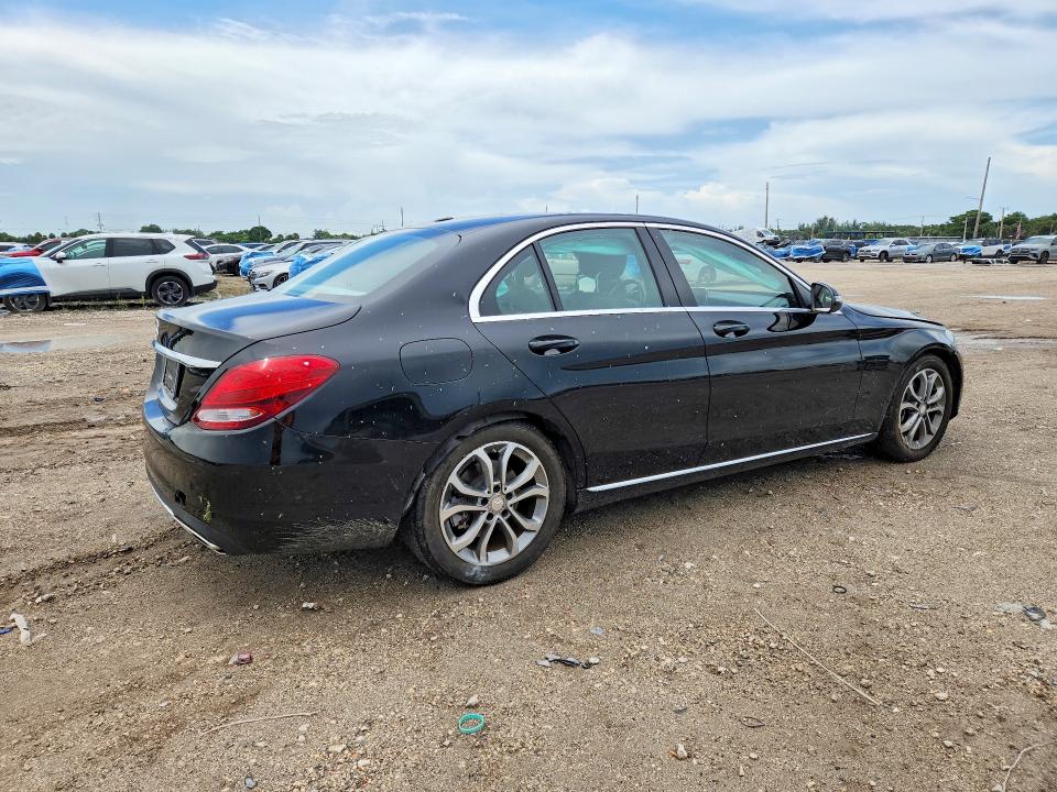 68594186 :رقم المزاد ، 55SWF4JB3GU122314 vin ، 2016 Mercedes-benz C مزاد بيع