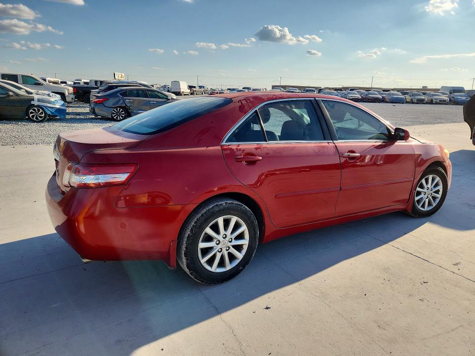 2011 Toyota Camry მანქანა იყიდება აუქციონზე, vin: 4T1BK3EK4BU628844, აუქციონის ნომერი: 68158776